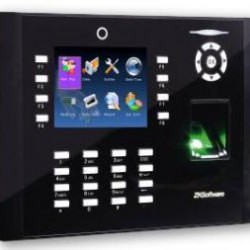 ZKTeco iClock660